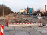 Budowa linii tramwajowej na skrzyżowaniu alei Sikorskiego oraz ulic Pstrowskiego i Obiegowej (3 kwietnia 2015)