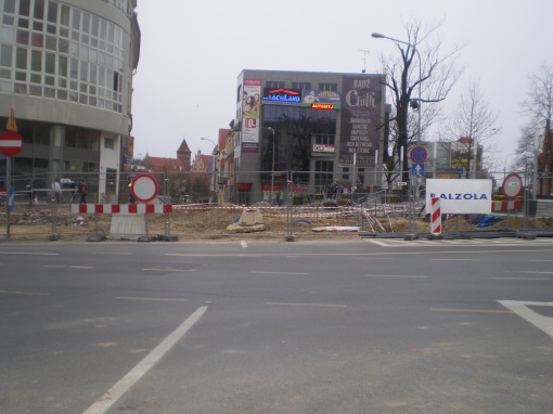Budowa linii tramwajowej na placu Jana Pawła II (14 kwietnia 2015)