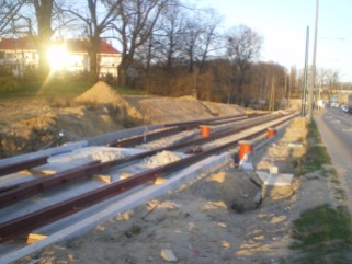 Budowa linii tramwajowej przy ulicy Tuwima (16 kwietnia 2015) - mijanka przy skrzyżowaniu z ulicą Iwaszkiewicza