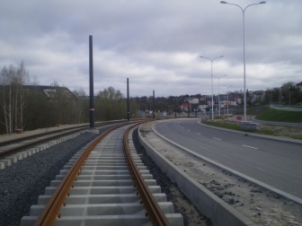 Budowa linii tramwajowej przy ulicy Płoskiego (17 kwietnia 2015)