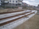 Budowa linii tramwajowej na skrzyżowaniu ulic Płoskiego, Witosa i Bukowskiego (17 kwietnia 2015)