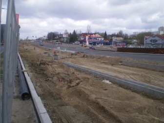 Budowa linii tramwajowej przy alei Sikorskiego (17 kwietnia 2015)