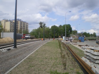 Budowa linii tramwajowej przy ulicy Obiegowej (10 maja 2015)