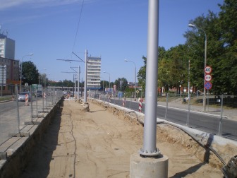 Budowa linii tramwajowej w ulicy Dworcowej (16 sierpnia 2015)
