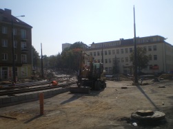 Budowa linii tramwajowej na skrzyżowaniu ulic Kościuszki i Żołnierskiej (4 października 2015)