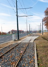 Linia tramwajowa przy ulicy Tuwima (31 października 2015) - mijanka przy skrzyżowaniu z ulicą Iwaszkiewicza