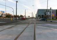 Linia tramwajowa przy alei Sikorskiego (31 października 2015) - skrzyżowanie z ulicą Tuwima
