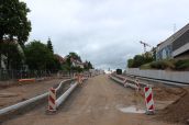 Budowa linii tramwajowej w alei Piłsudskiego, między ulicami Kościńskiego i Grotha (2 lipca 2022)