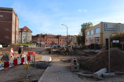 Budowa linii tramwajowej na placu Jedności Słowiańskiej (3 listopada 2022)