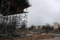 Budowa estakady tramwajowej w ulicy Krasickiego (15 stycznia 2023)