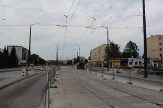 Budowa linii tramwajowej w ulicy Wilczyńskiego, w pobliżu skrzyżowania z ulicą Panasa (5 lipca 2023)