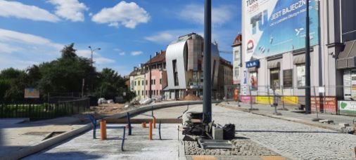 Budowa linii tramwajowej na placu Jedności Słowiańskiej (29 lipca 2023)