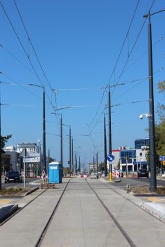 Budowa linii tramwajowej w alei Piłsudskiego - przystanek Stadion Stomil (17 września 2023)