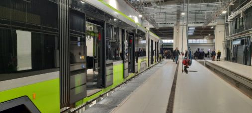 Nowa (wschodnia) hala warsztatowa zajezdni tramwajowej MPK Olsztyn (29 grudnia 2023)